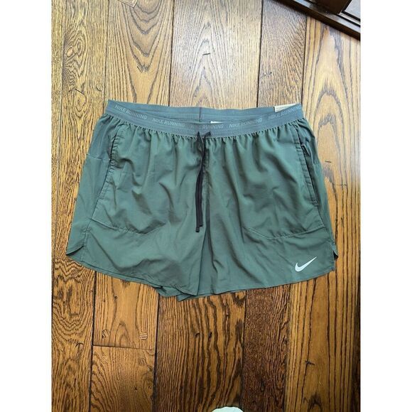 New NIKE Stride RUNNING Shorts DRI-FIT 5” Men's XXL DM4755-338 MSRP $55 - Picture 1 of 8